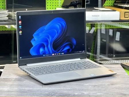 Lenovo Ideapad 3 15IIL057